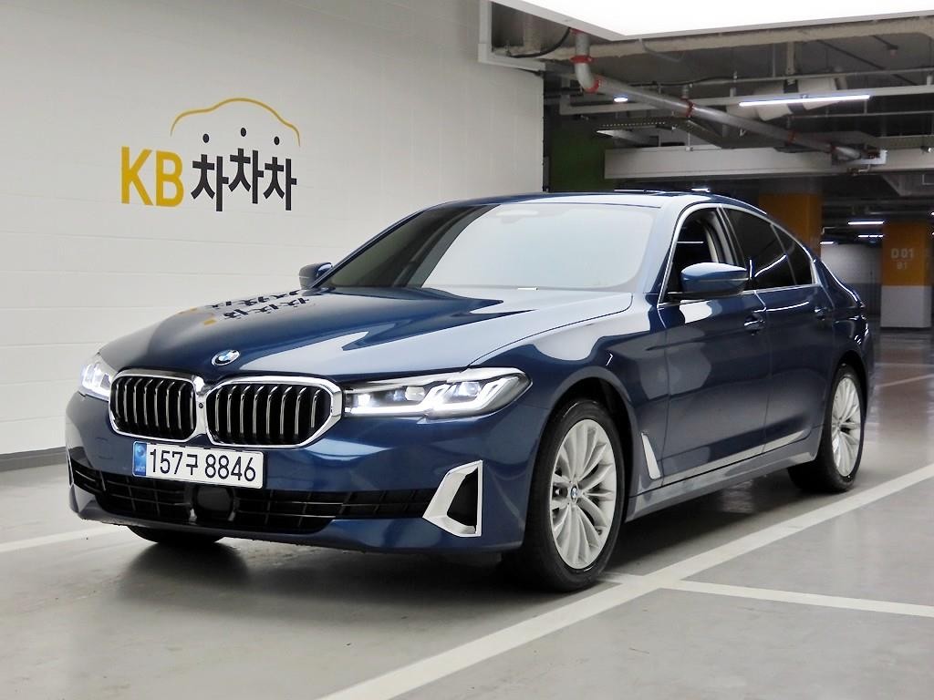 BMW 5시리즈 5시리즈 (G30) 530i M 스포츠 이미지 2