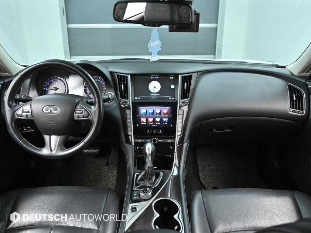 인피니티 Q Q50 2.2D 익스클루시브 이미지 7