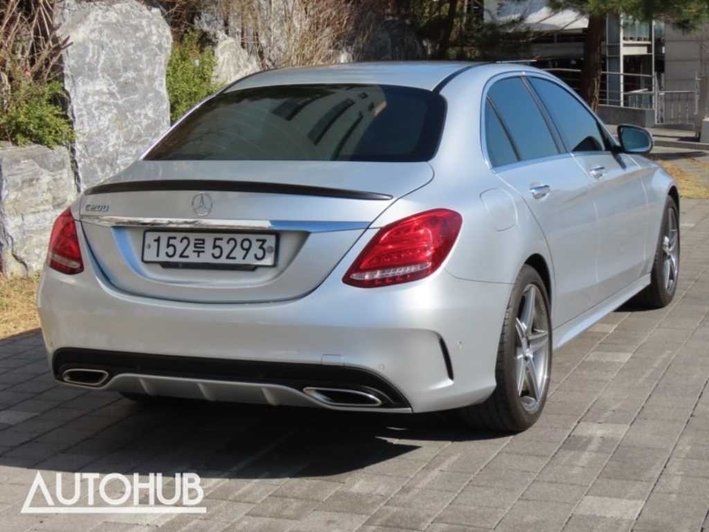 벤츠 C 클래스 C클래스 W205 C200 AMG LINE 이미지 3