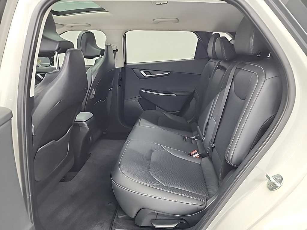 기아 EV6 롱레인지 AWD 에어 이미지 12