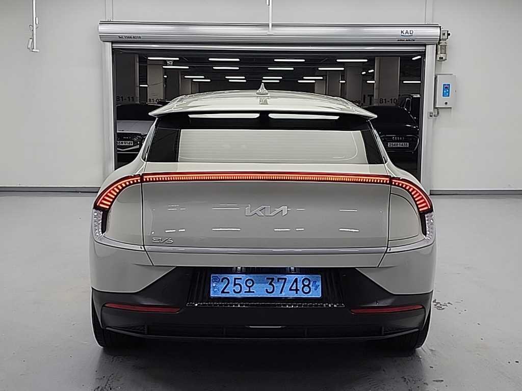 기아 EV6 롱레인지 AWD 에어 이미지 3