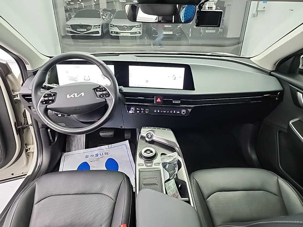 기아 EV6 롱레인지 AWD 에어 이미지 7