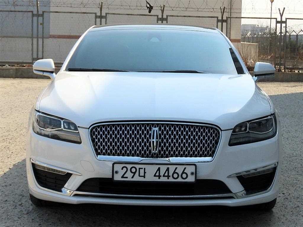 링컨 MKZ 뉴 MKZ 리저브 300A FWD 이미지 1