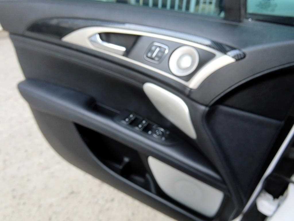 링컨 MKZ 뉴 MKZ 리저브 300A FWD 이미지 12