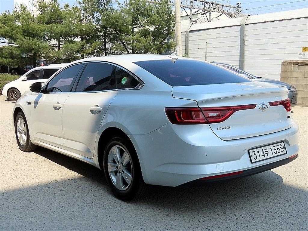 르노코리아(삼성) SM6 가솔린 2.0 GDe PE 이미지 3
