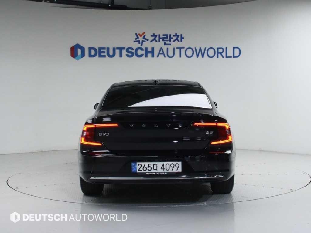 볼보 S90 B5 인스크립션 이미지 4