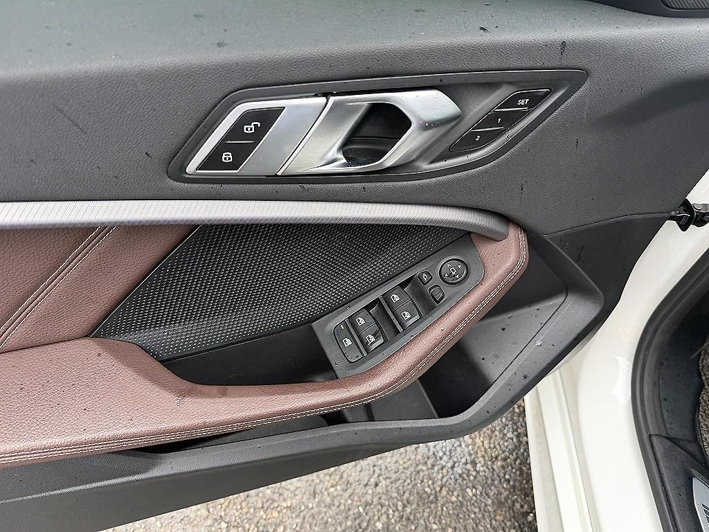 BMW 1시리즈 1시리즈 (F40) 118d M 스포츠 이미지 12