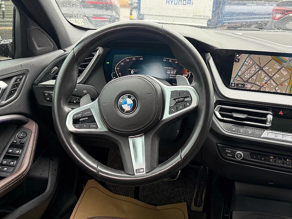 BMW 1시리즈 1시리즈 (F40) 118d M 스포츠 이미지 8