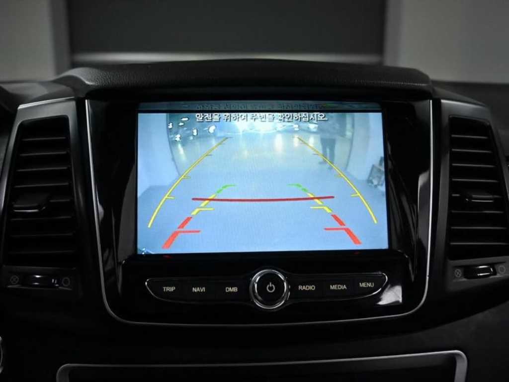 KG모빌리티(쌍용) 렉스턴 렉스턴 스포츠 칸 디젤 2.2 4WD 5링크 다이나믹 에디션 이미지 15