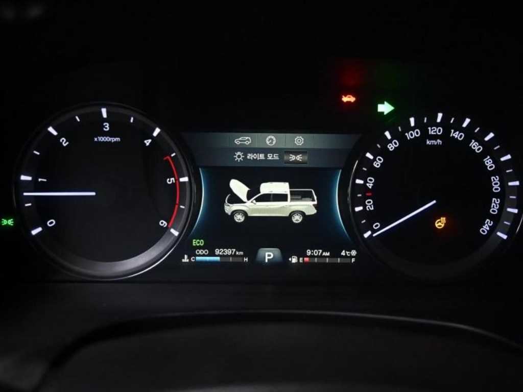 KG모빌리티(쌍용) 렉스턴 렉스턴 스포츠 칸 디젤 2.2 4WD 5링크 다이나믹 에디션 이미지 8