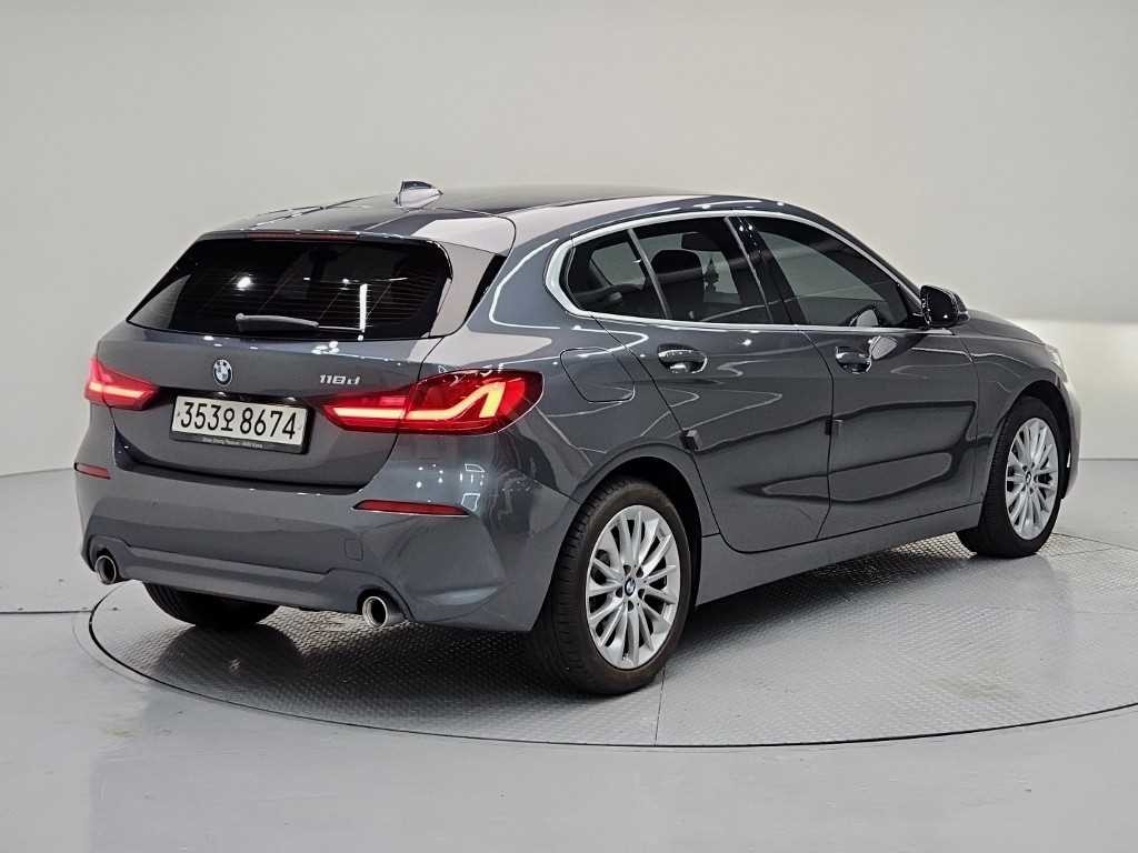 BMW 1시리즈 1시리즈 (F40) 118d M 스포츠 퍼스트 에디션 이미지 4