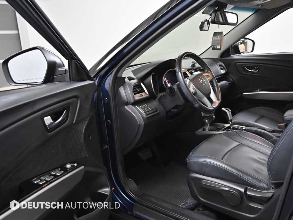 KG모빌리티(쌍용) 티볼리 디젤 2WD 1.6 VX 이미지 11