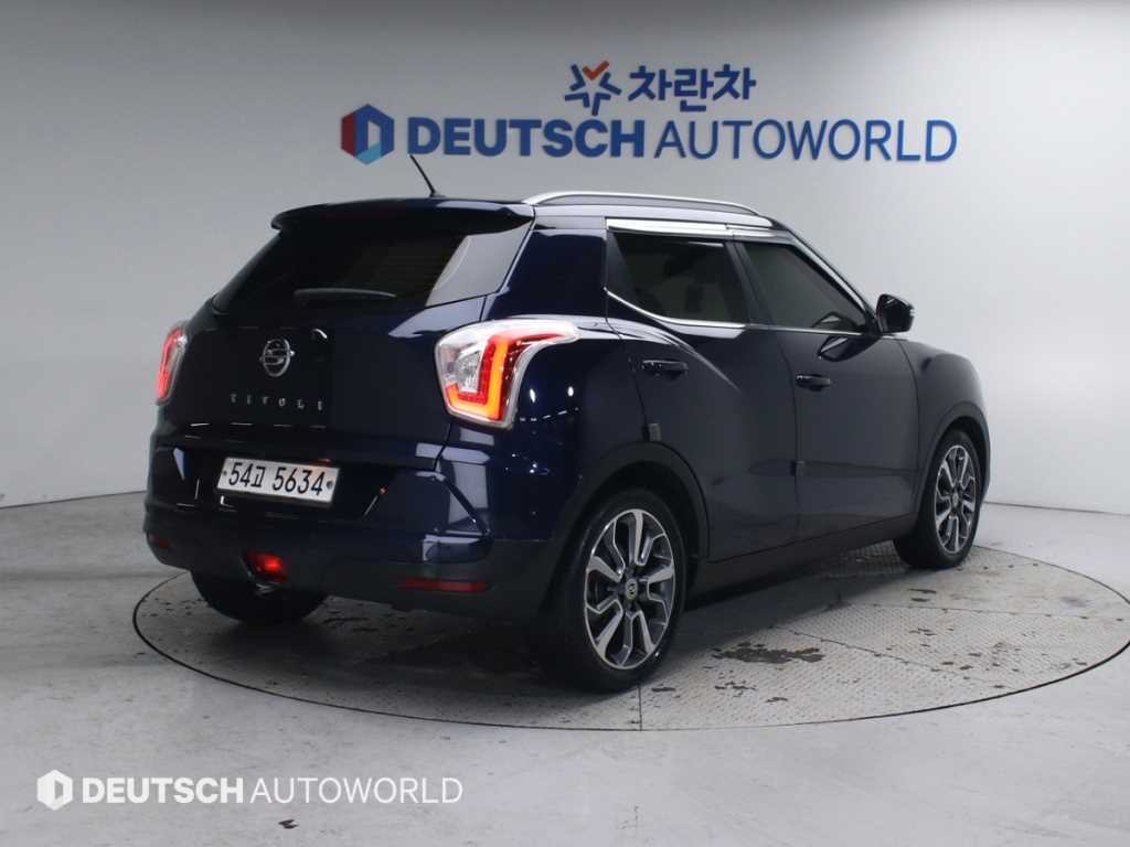 KG모빌리티(쌍용) 티볼리 디젤 2WD 1.6 VX 이미지 2
