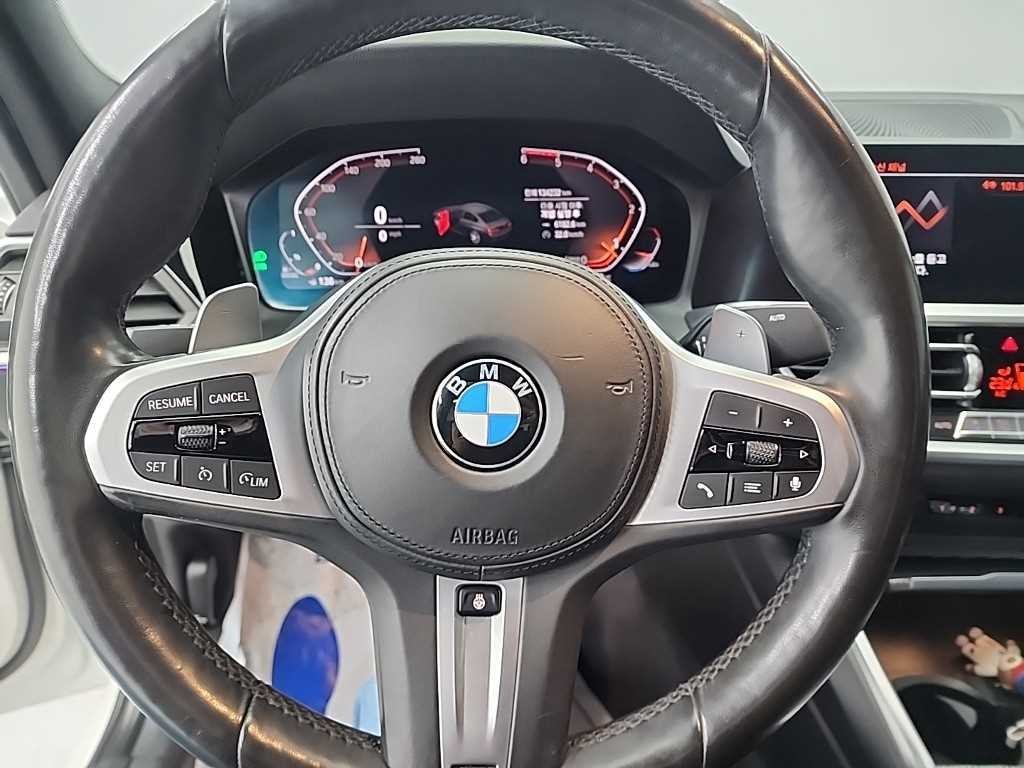 BMW 3시리즈 3시리즈 (G20) 320d M 스포츠 이미지 9