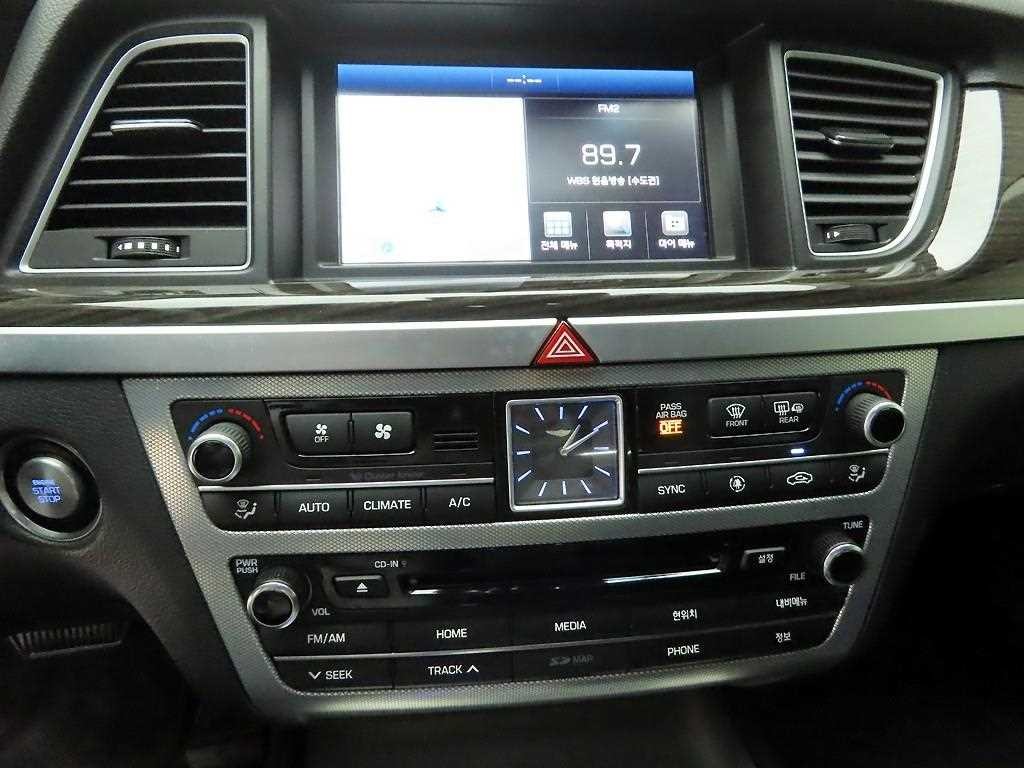 제네시스 G80 3.3 GDI AWD 럭셔리 이미지 10