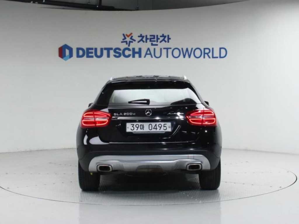 벤츠 GLA 클래스 GLA클래스 X156 GLA200 D 이미지 4