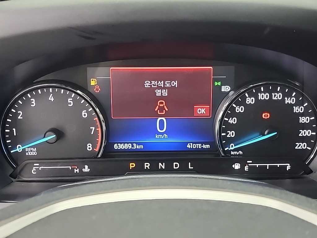 포드 익스플로러 익스플로러 6세대 3.3 AWD 하이브리드 이미지 6