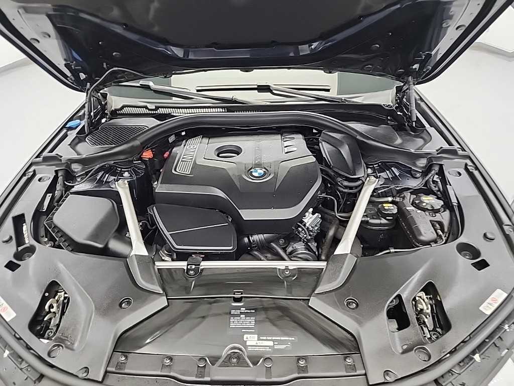 BMW 5시리즈 5시리즈 (G30) 520i 럭셔리 이미지 5