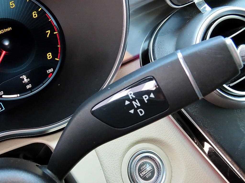 벤츠 C 클래스 C클래스 W205 C200 카브리올레 이미지 15