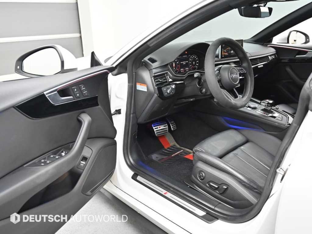 아우디 A5 A5 (F5) 45 TFSI 콰트로 프리미엄 스포트백 이미지 11