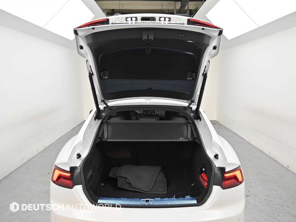 아우디 A5 A5 (F5) 45 TFSI 콰트로 프리미엄 스포트백 이미지 19