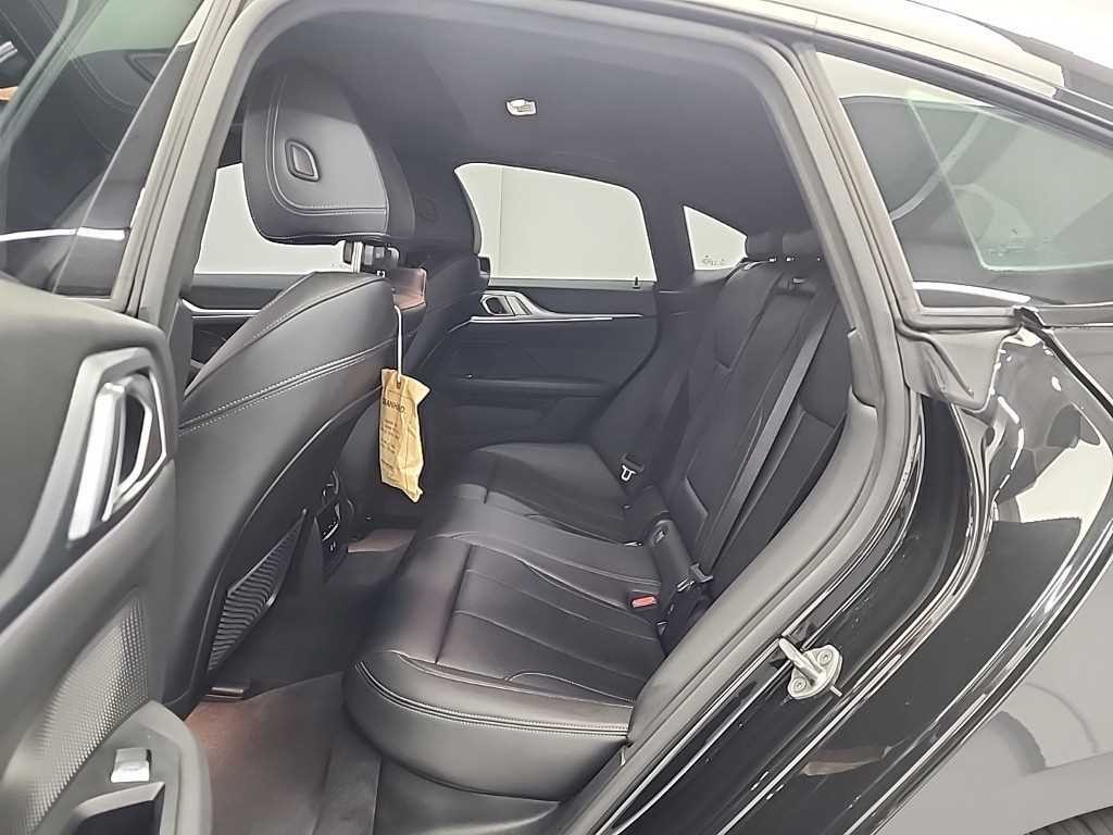 BMW i4 eDrive 40 M 스포츠 이미지 12