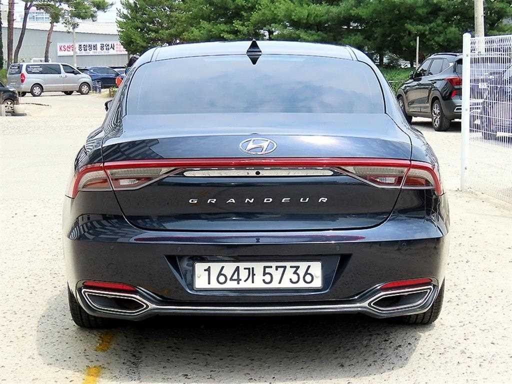 현대 그랜저 더 뉴 그랜저 IG 하이브리드 프리미엄 초이스 이미지 4