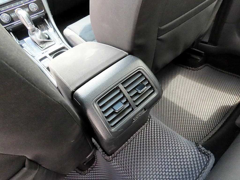 폭스바겐 골프 골프 7세대 2.0 TDI 이미지 16