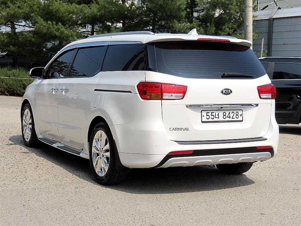 기아 카니발 올 뉴 카니발 디젤 9인승 노블레스 이미지 3
