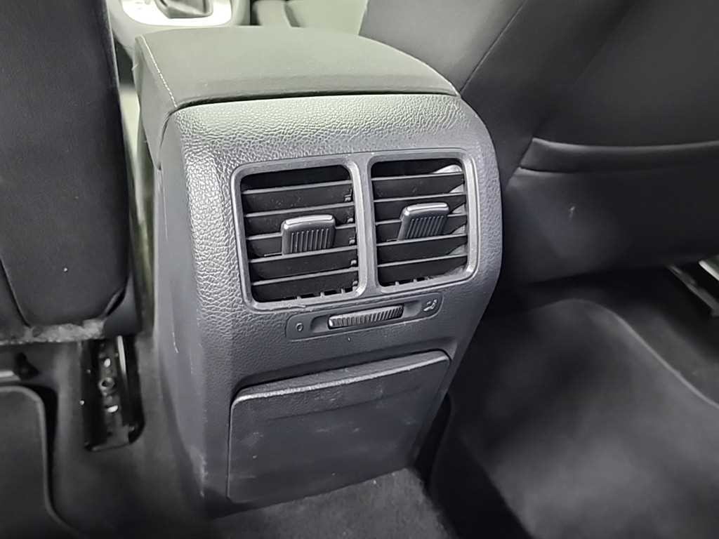 폭스바겐 골프 골프 6세대 1.6 TDI 블루모션 스타일에디션 이미지 13