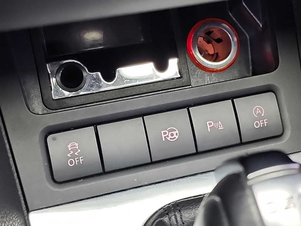 폭스바겐 골프 골프 6세대 1.6 TDI 블루모션 스타일에디션 이미지 17