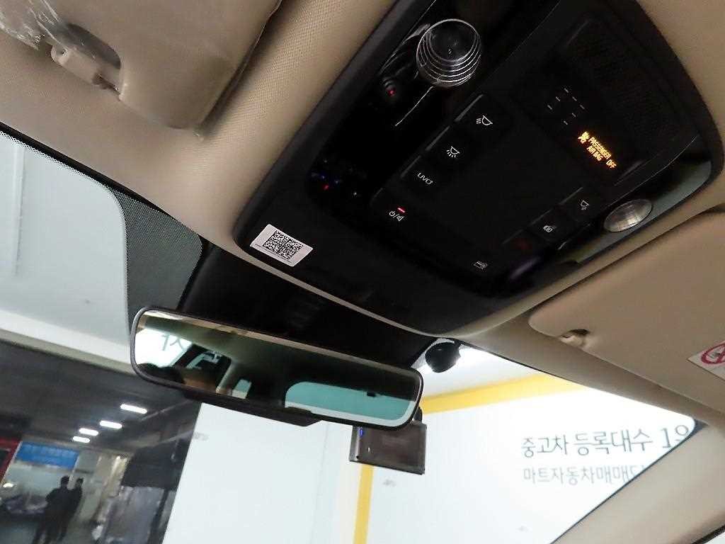 기아 카니발 카니발 4세대 디젤 9인승 시그니처 이미지 16