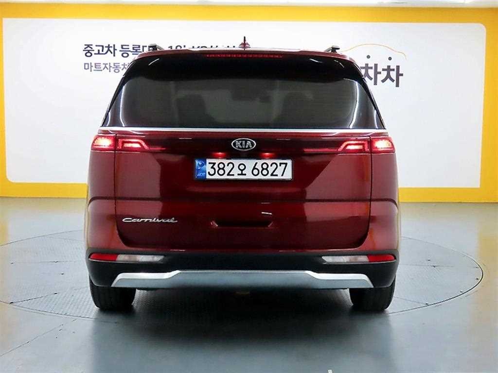 기아 카니발 카니발 4세대 디젤 9인승 시그니처 이미지 3