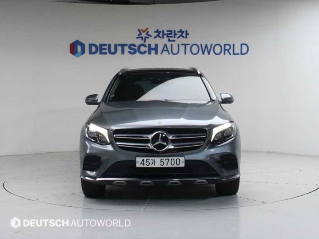벤츠 GLC 클래스 GLC클래스 X253 GLC 350 e 4MATIC AMG LINE 이미지 3