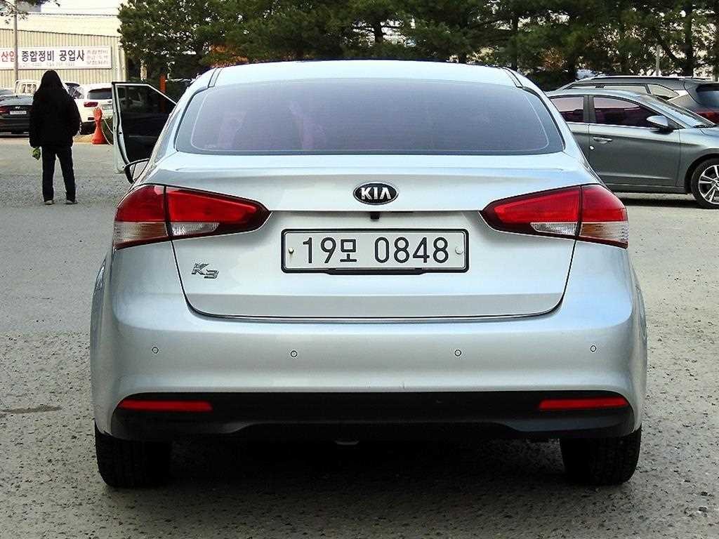 기아 K3 더뉴 K3 1.6 GDI 프레스티지 이미지 4