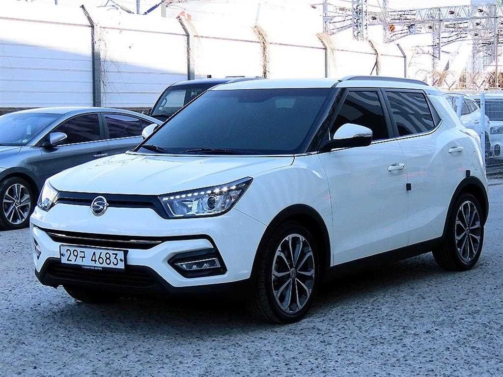 KG모빌리티(쌍용) 티볼리 티볼리 아머 4WD 가솔린 LX 이미지 2