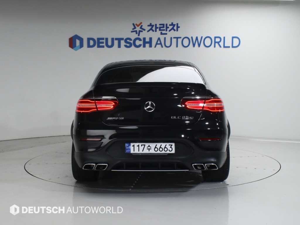 벤츠 GLC 클래스 GLC클래스 X253 AMG GLC 63 S 4MATIC+ 쿠페 이미지 4