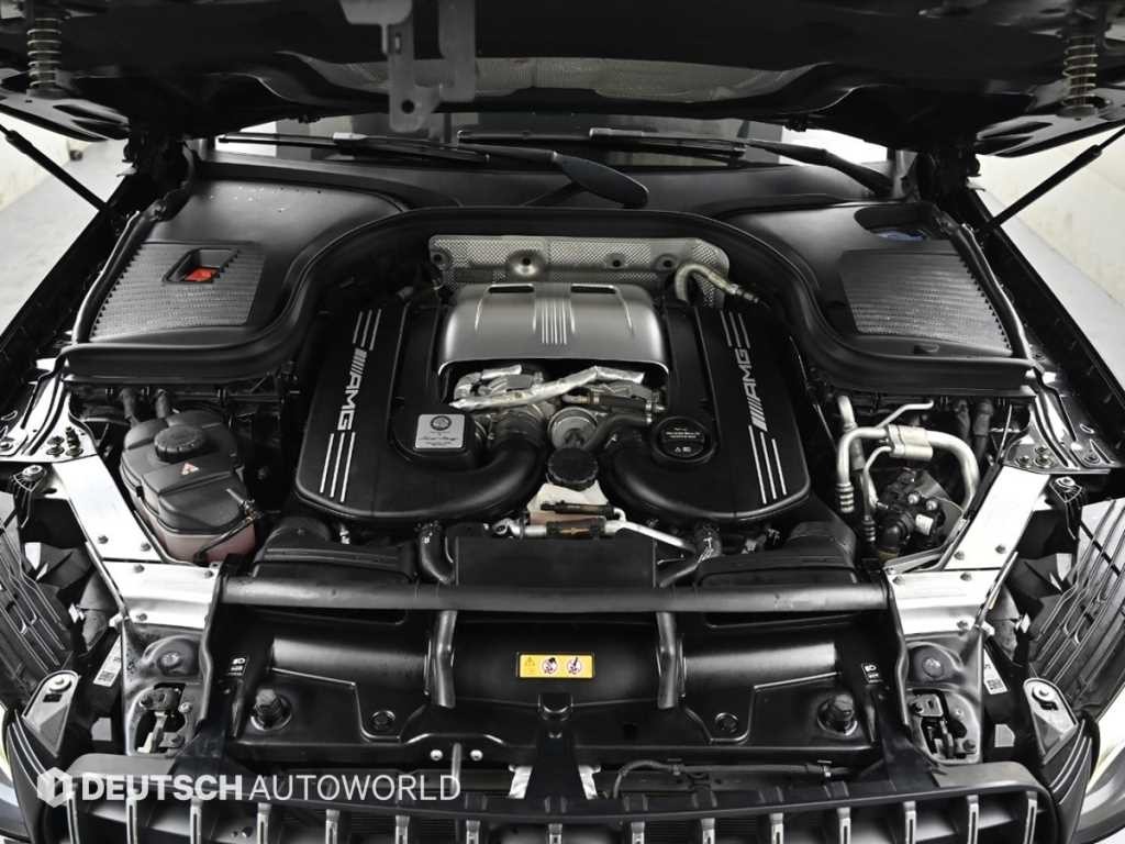 벤츠 GLC 클래스 GLC클래스 X253 AMG GLC 63 S 4MATIC+ 쿠페 이미지 6