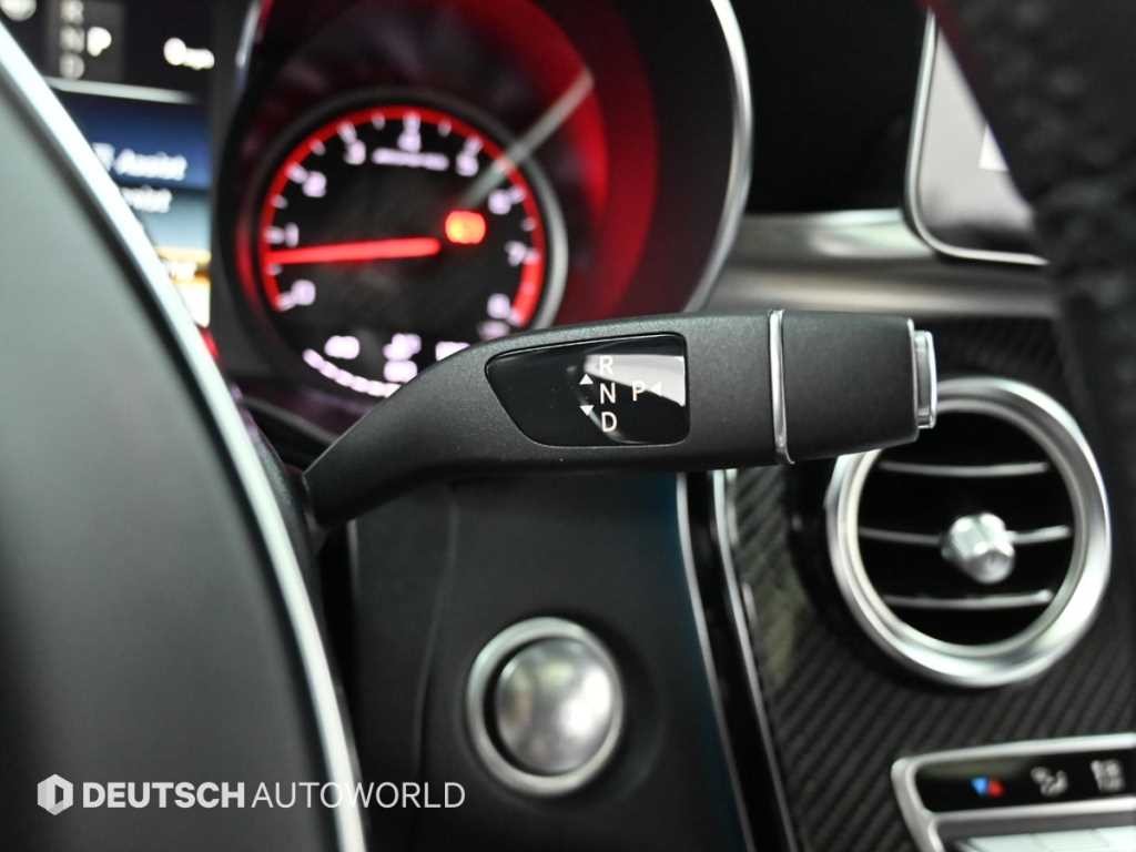 벤츠 GLC 클래스 GLC클래스 X253 AMG GLC 63 S 4MATIC+ 쿠페 이미지 9