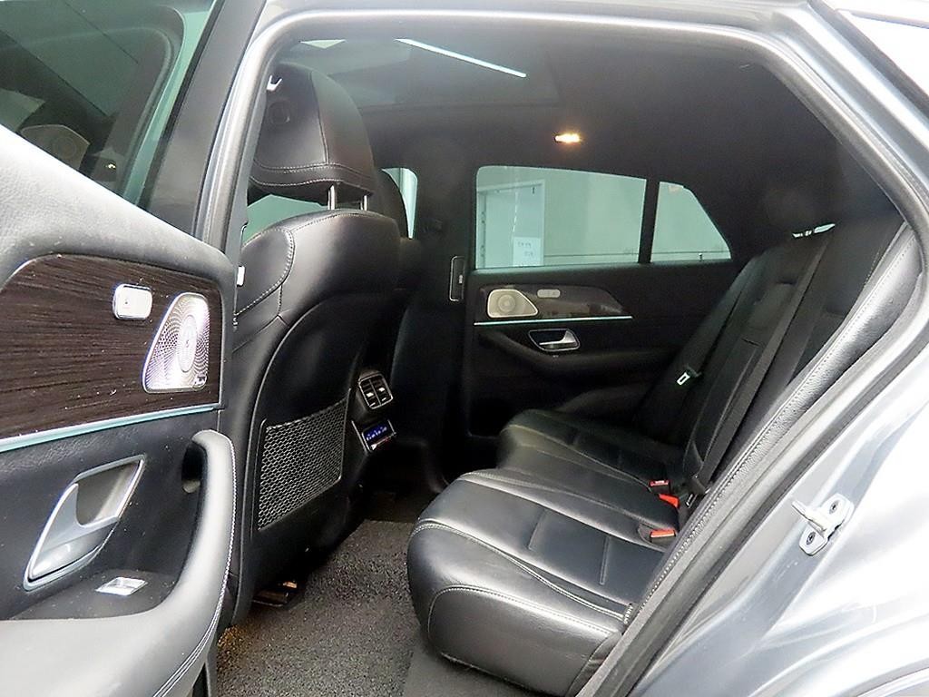 벤츠 GLE 클래스 GLE 클래스 W167 GLE 400d 4MATIC 쿠페 이미지 6