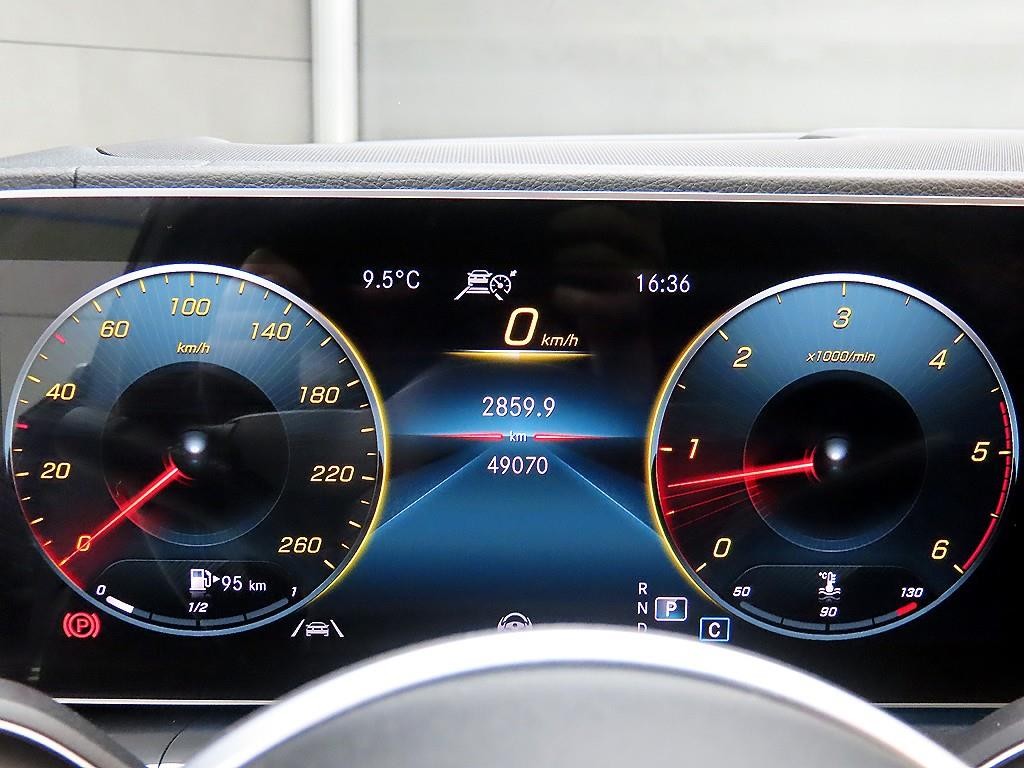 벤츠 GLE 클래스 GLE 클래스 W167 GLE 400d 4MATIC 쿠페 이미지 8