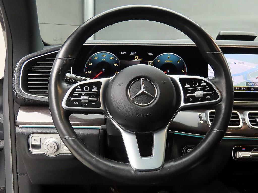 벤츠 GLE 클래스 GLE 클래스 W167 GLE 400d 4MATIC 쿠페 이미지 9
