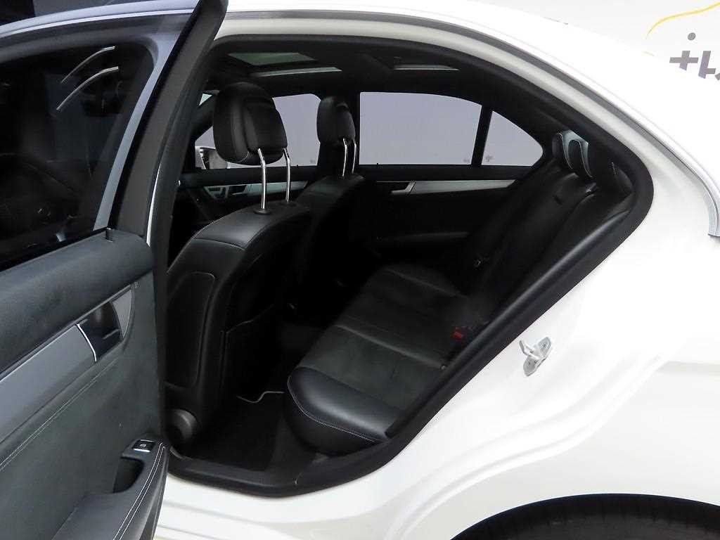 벤츠 C 클래스 C클래스 W204 C220 CDI 4MATIC 이미지 13
