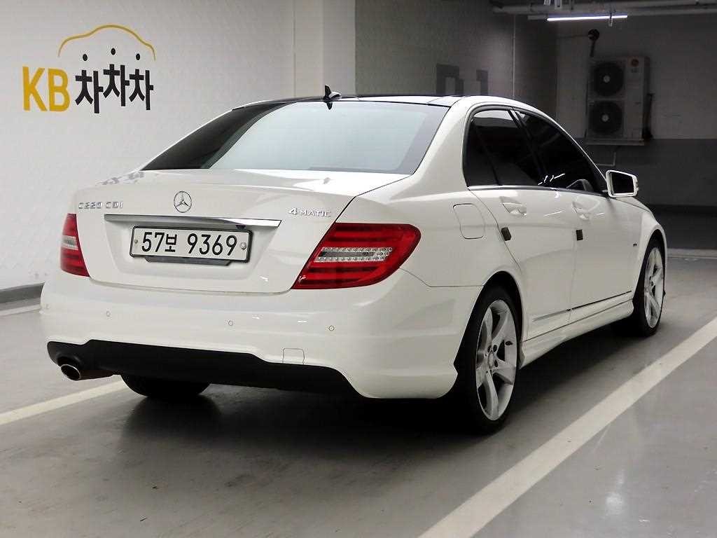 벤츠 C 클래스 C클래스 W204 C220 CDI 4MATIC 이미지 4