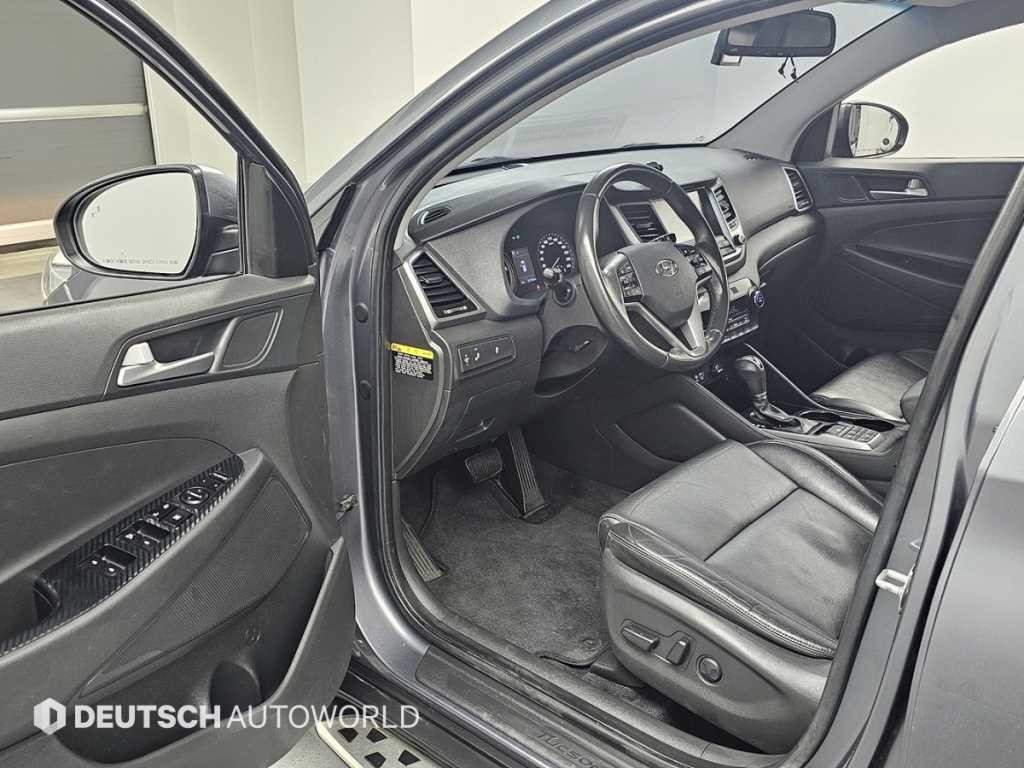 현대 투싼 올뉴투싼 디젤 1.7 2WD 프리미엄 이미지 11