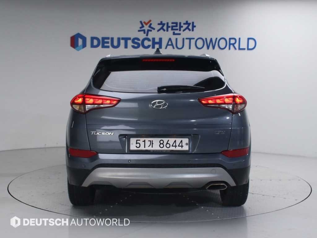현대 투싼 올뉴투싼 디젤 1.7 2WD 프리미엄 이미지 4
