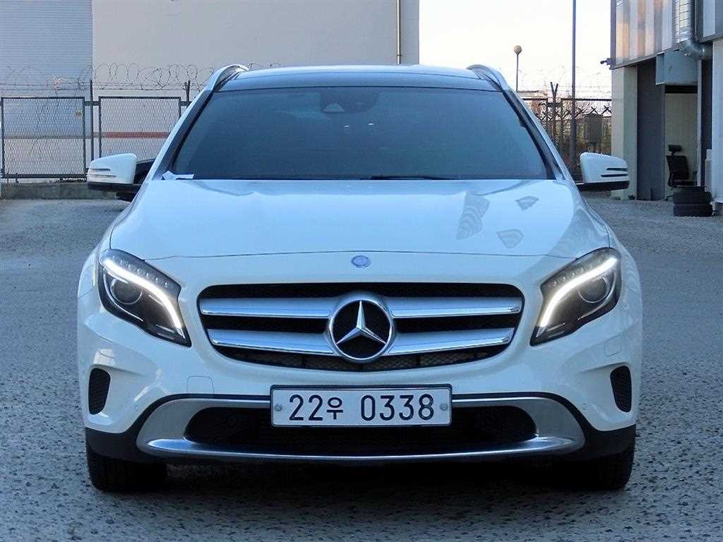 벤츠 GLA 클래스 GLA클래스 X156 GLA200 D 4MATIC 이미지 1