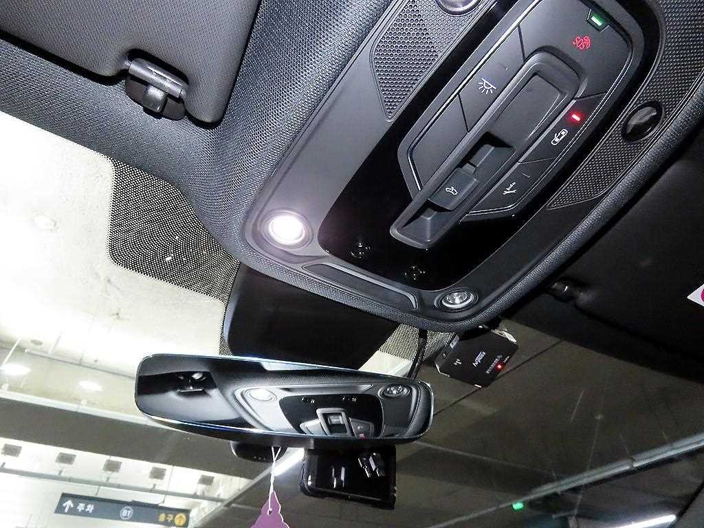 아우디 A5 A5 (F5) 40 TFSI 콰트로 프리미엄 스포트백 이미지 14
