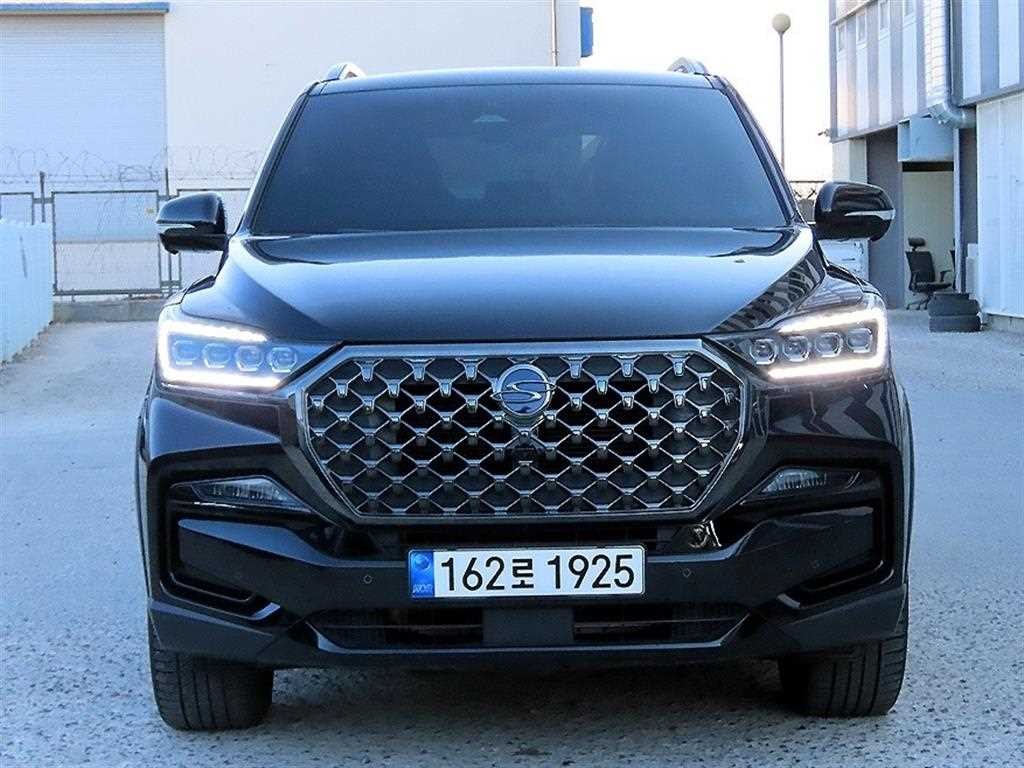 KG모빌리티(쌍용) 렉스턴 올 뉴 렉스턴 (Y450) 디젤 2.2 4WD 시그니처 이미지 1