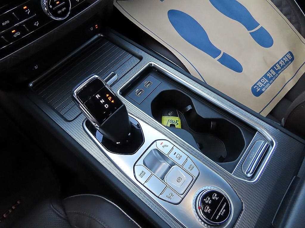 KG모빌리티(쌍용) 렉스턴 올 뉴 렉스턴 (Y450) 디젤 2.2 4WD 시그니처 이미지 10